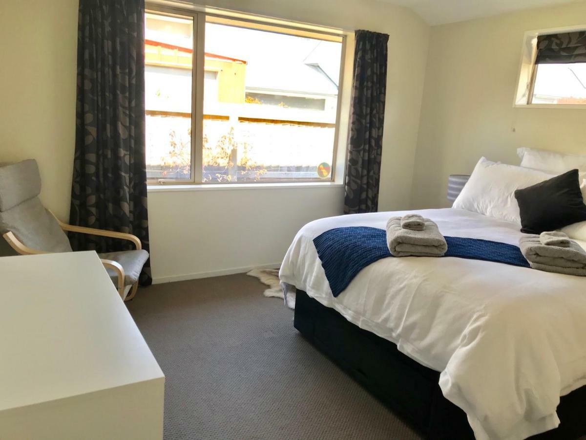 Christchurch City Fringe Family Home Modern Private Room クライストチャーチ エクステリア 写真