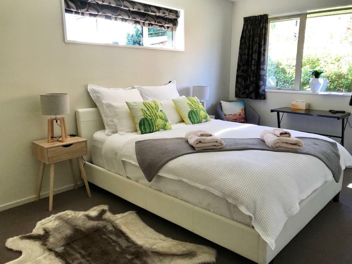 Christchurch City Fringe Family Home Modern Private Room クライストチャーチ エクステリア 写真