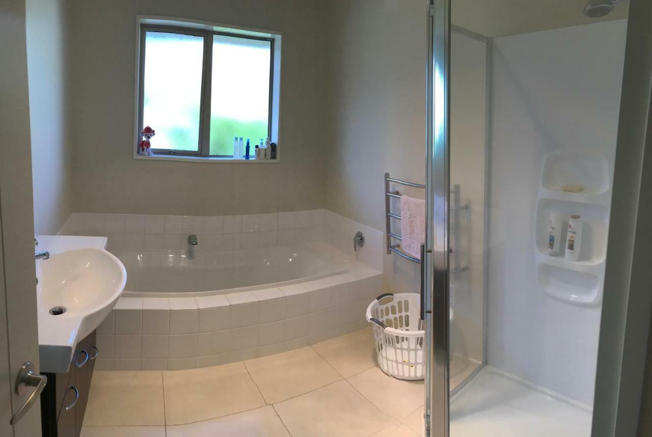 Christchurch City Fringe Family Home Modern Private Room クライストチャーチ エクステリア 写真