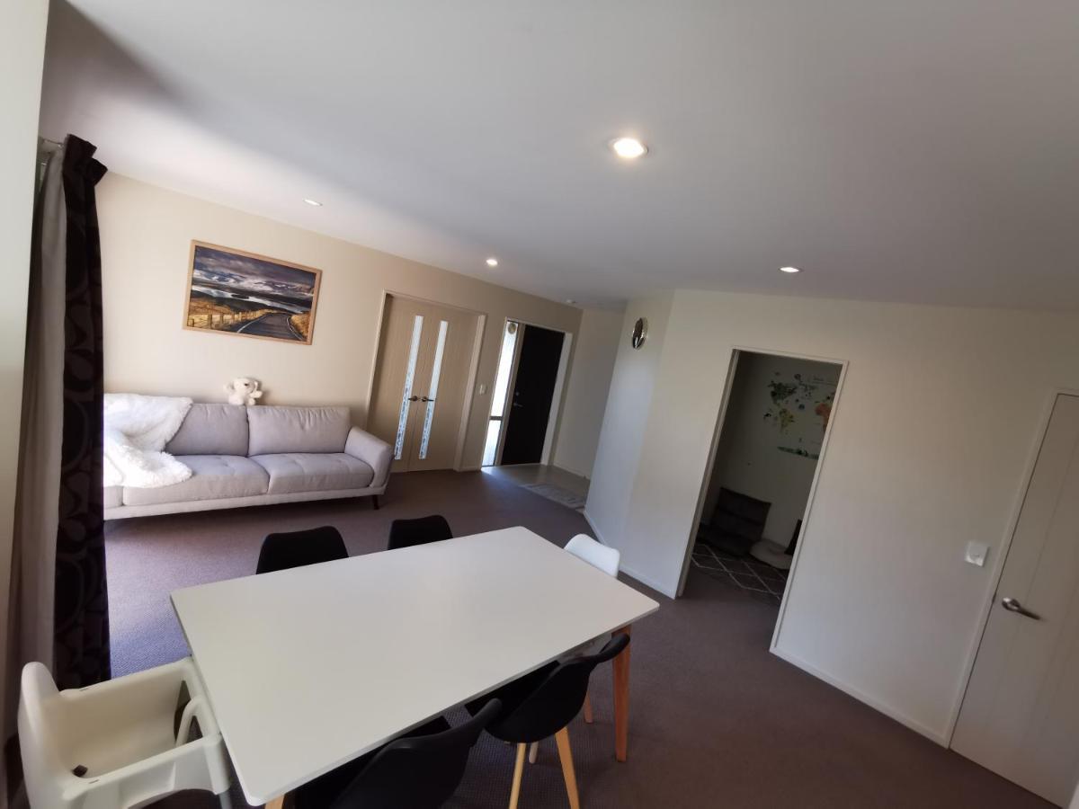 Christchurch City Fringe Family Home Modern Private Room クライストチャーチ エクステリア 写真